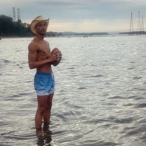 Meet your Posher, Matt